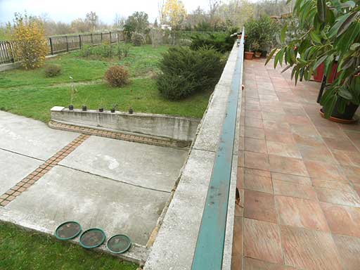 Szentendre - Felfüggesztve - Családiház